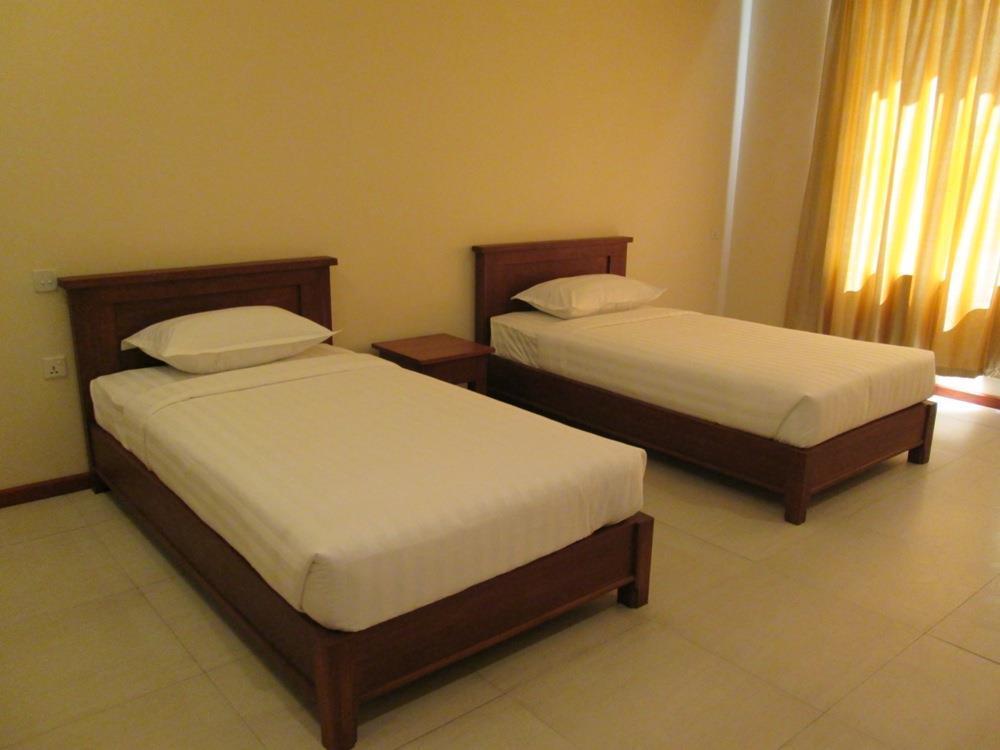 Man Myanmar Hotel Naypyidaw Екстер'єр фото