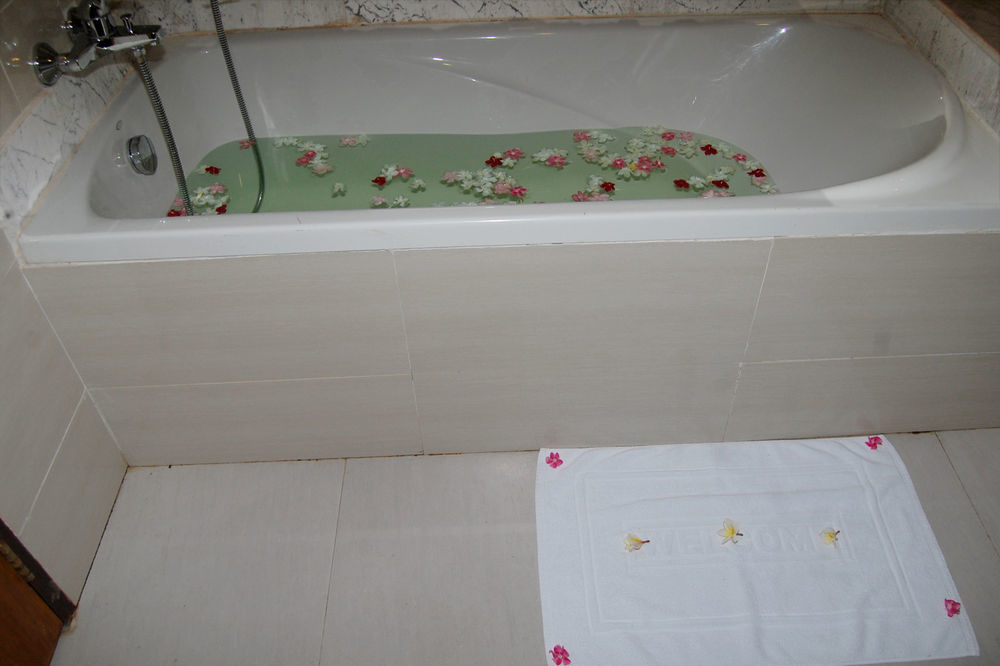 Man Myanmar Hotel Naypyidaw Екстер'єр фото
